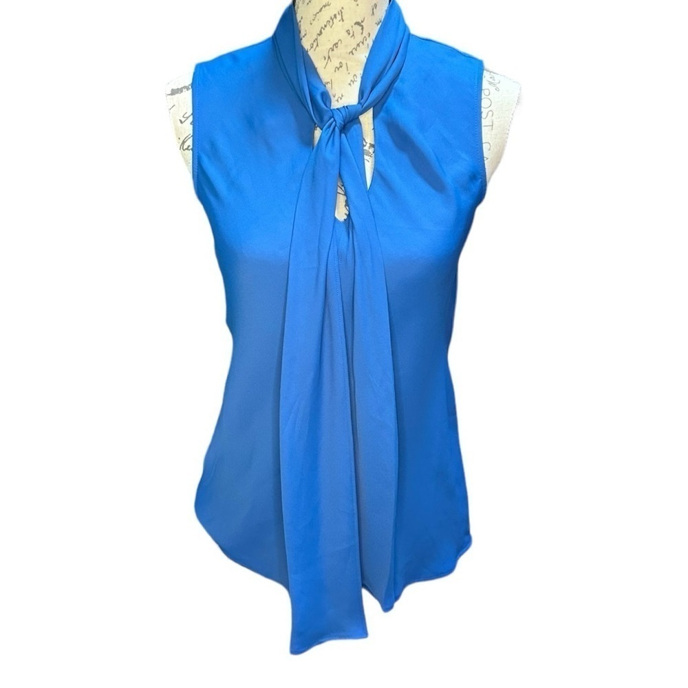Anne Klein Sleeveless Royal Blue Blouse Size 2 NWT